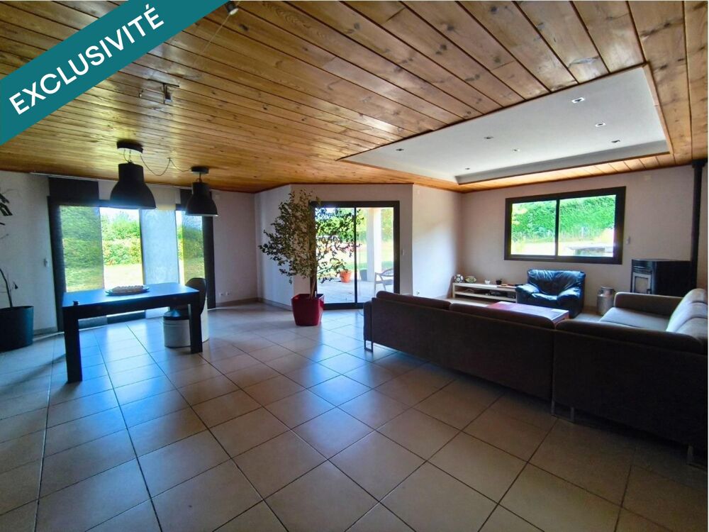 Vente Maison Superbe Plain-Pied de 223 m² à Aydat Aydat