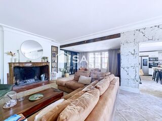 Maison - 7 pièce(s) - 285 m²
