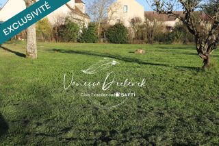  Terrain à vendre 690 m²