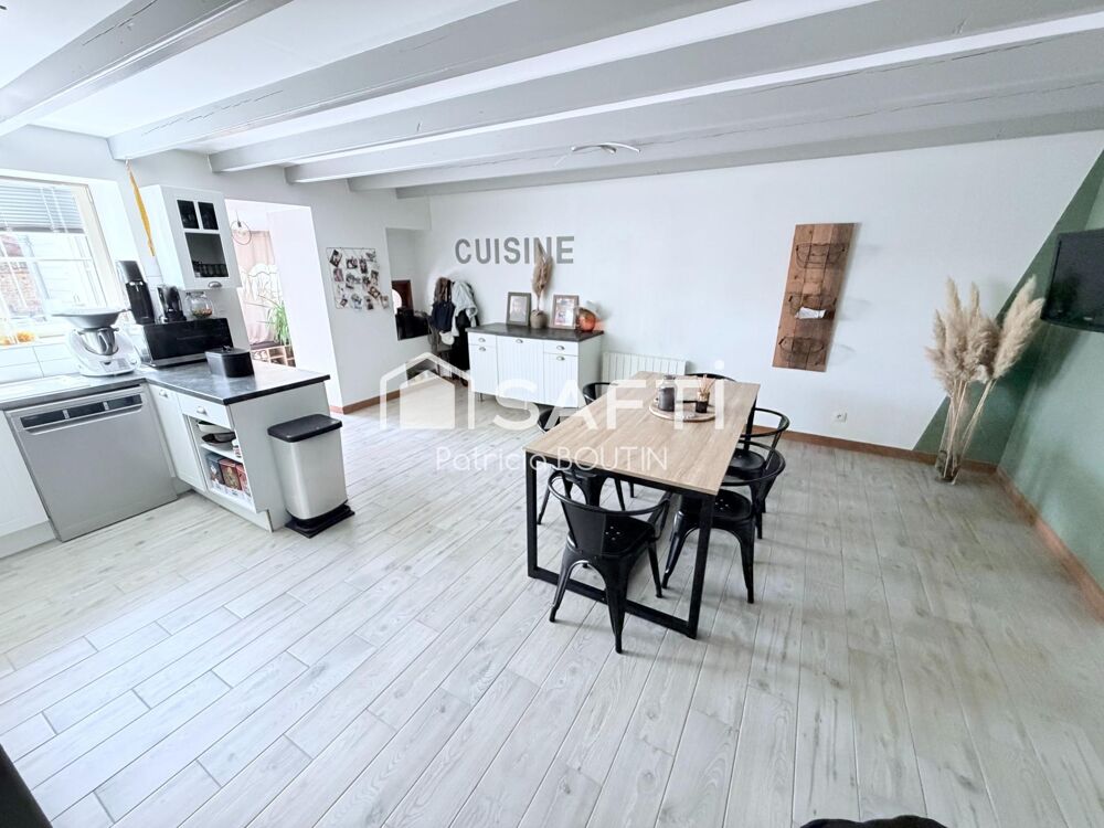 Vente Maison MAISON EN PIERRE 3 CHAMBRES + BUREAUX, DÉPENDANCES PISCINE ET JARDIN Saint-romans-les-melle