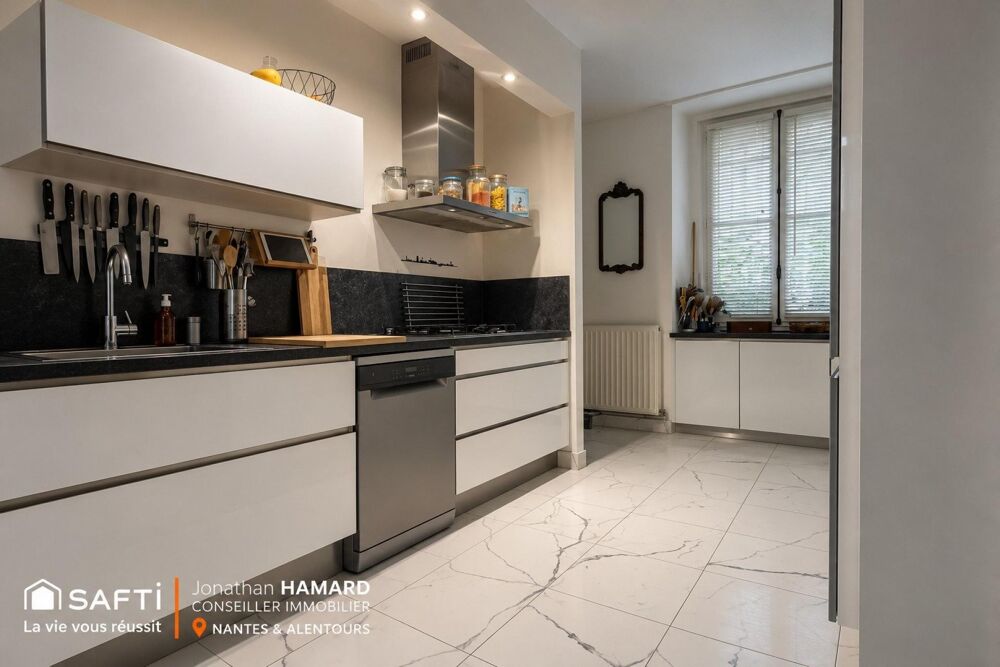 Vente Appartement Nantes, entre Cathédrale et Erdre | L'appartement qui a tout d'une maison Nantes
