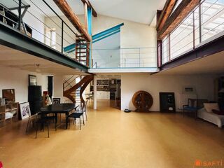  Appartement � vendre 4 pi�ces 184 m�