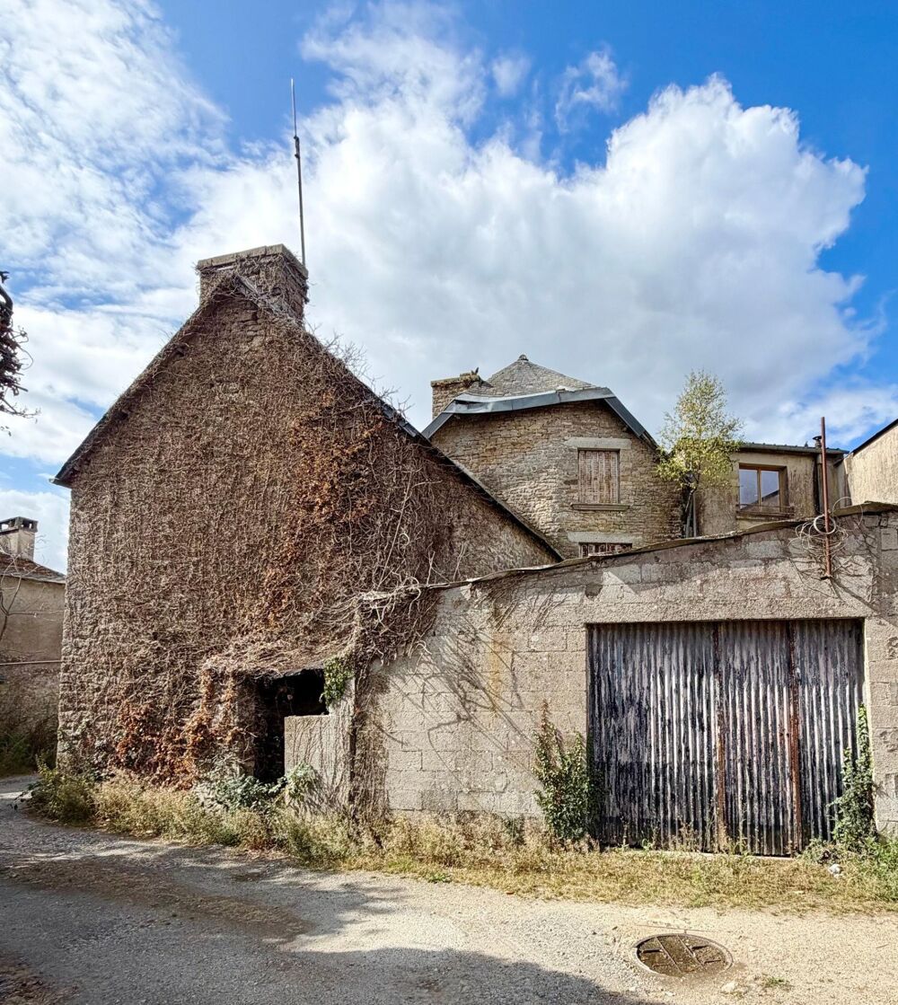 Vente Maison Bâtisse en pierre à rénover. Leuhan