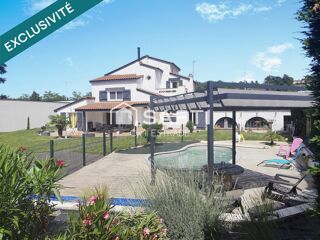  Maison  vendre 6 pices 210 m