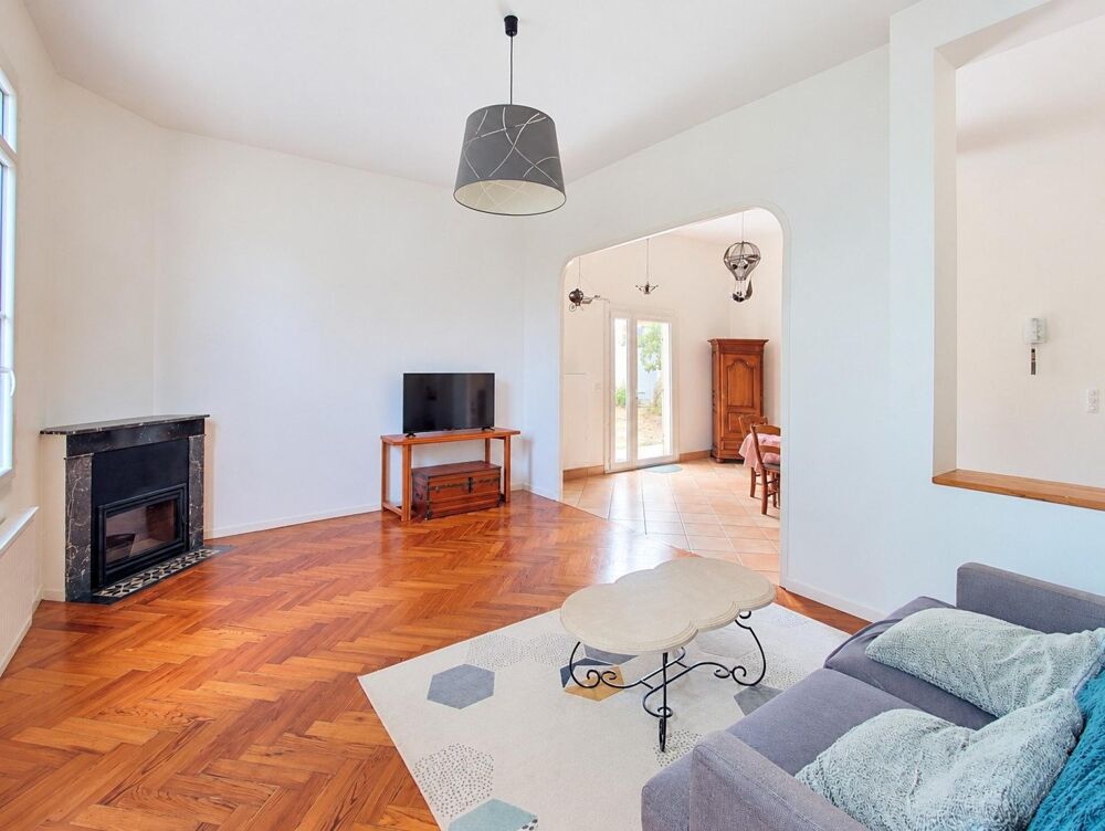 Appartement avec jardin et parkings