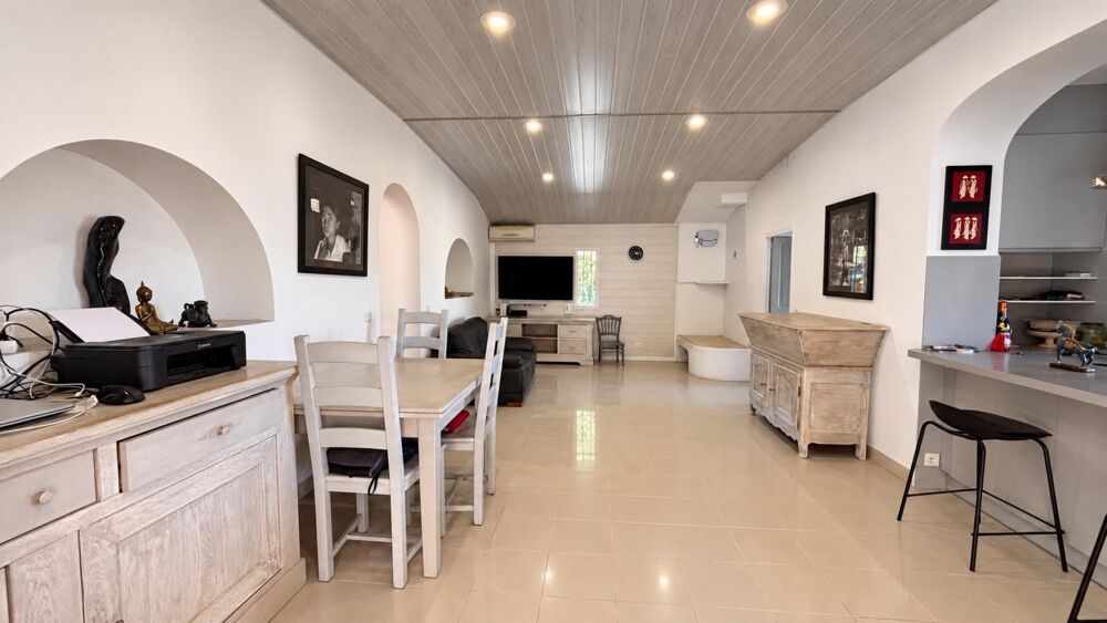 Vente Maison .DRAGUIGNAN – MAISON EN PIERRE DE 87 M² SUR 1,2 HECTARE DE NATURE PRÉSERVÉE Draguignan