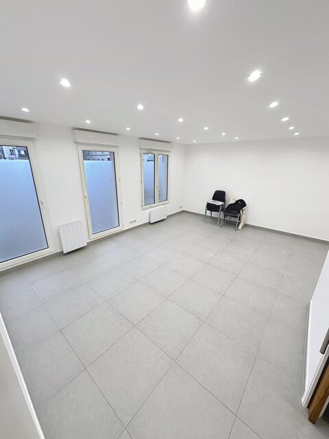 Local professionnel de 47 m&sup2; lumineux 875 78280 Guyancourt