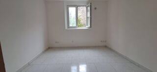  Immeuble  vendre 145 m