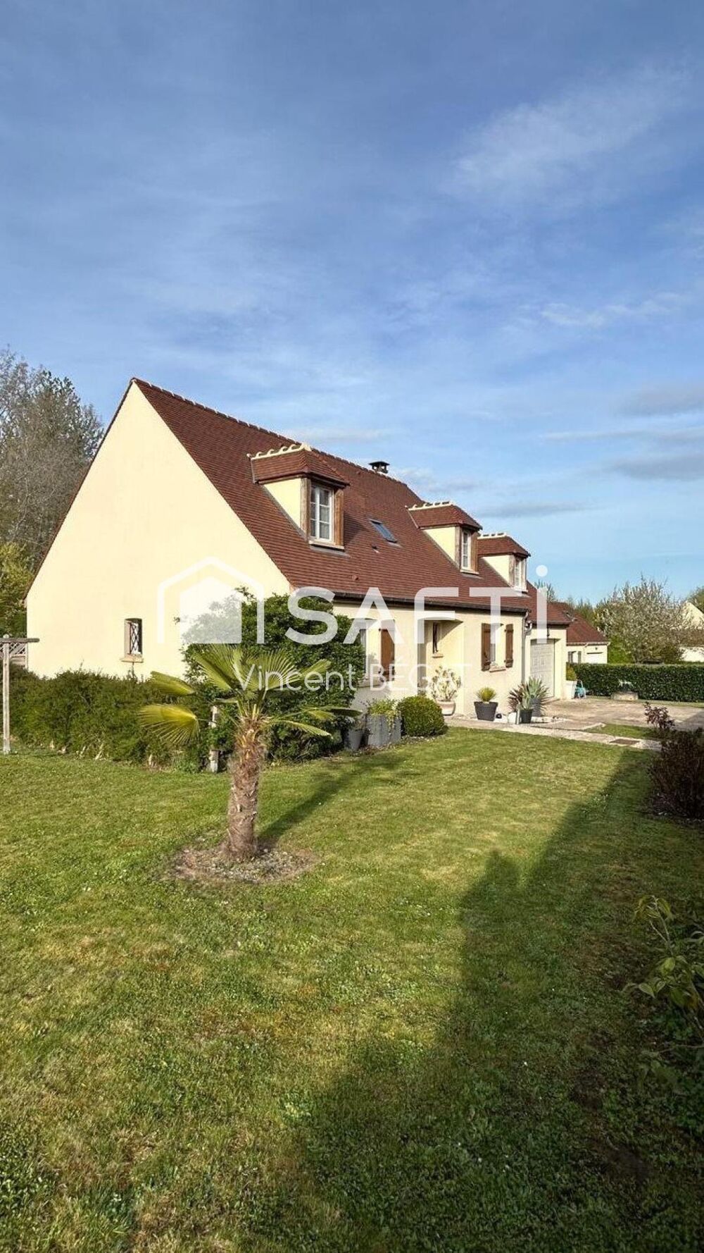 Vente Maison Pavillon de 7 pièces sur terrain de 1000m². Voulx