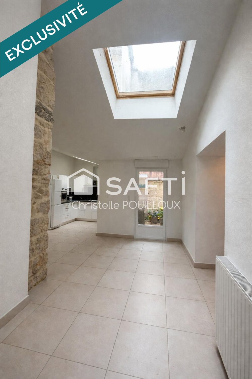 Vente Maison Centre-ville, 2 entrées, 3 chambres avec salles d'eau, cour et terrasse Niort