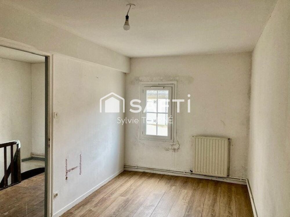 MAISON MITOYENNE A RENOVER 130 M2