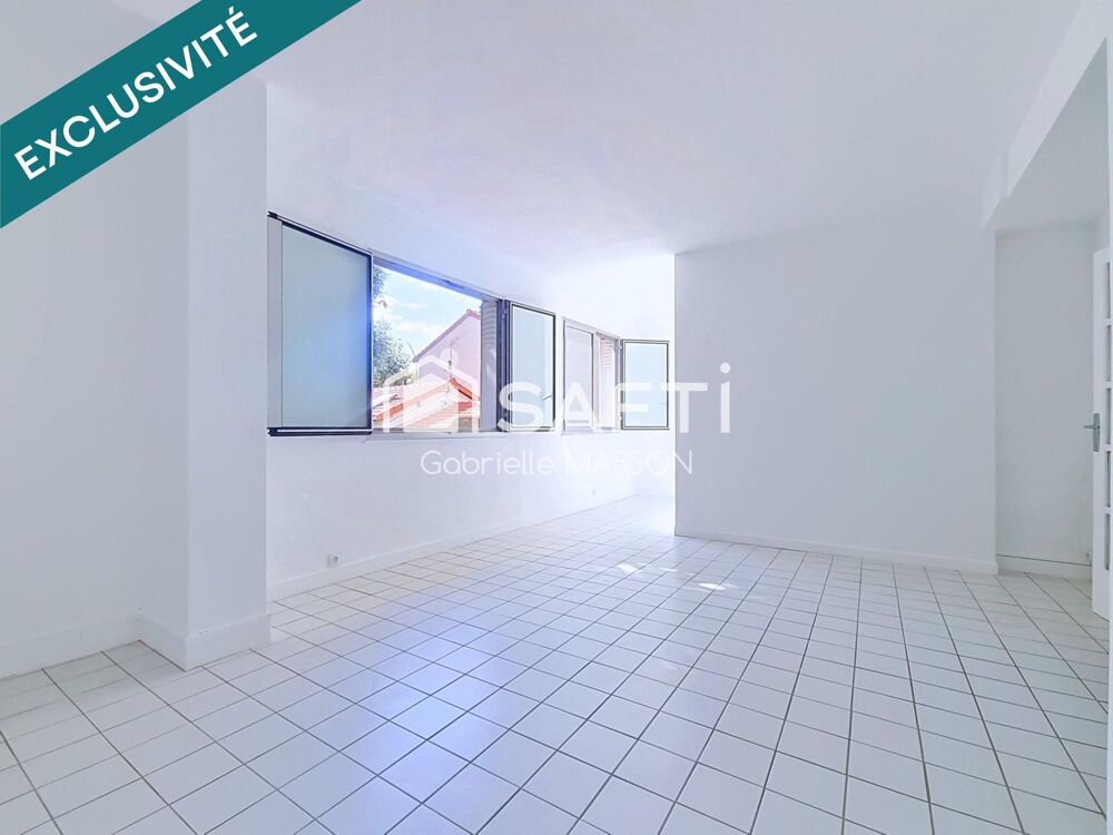 Appartement avec cave à 5min du RER B