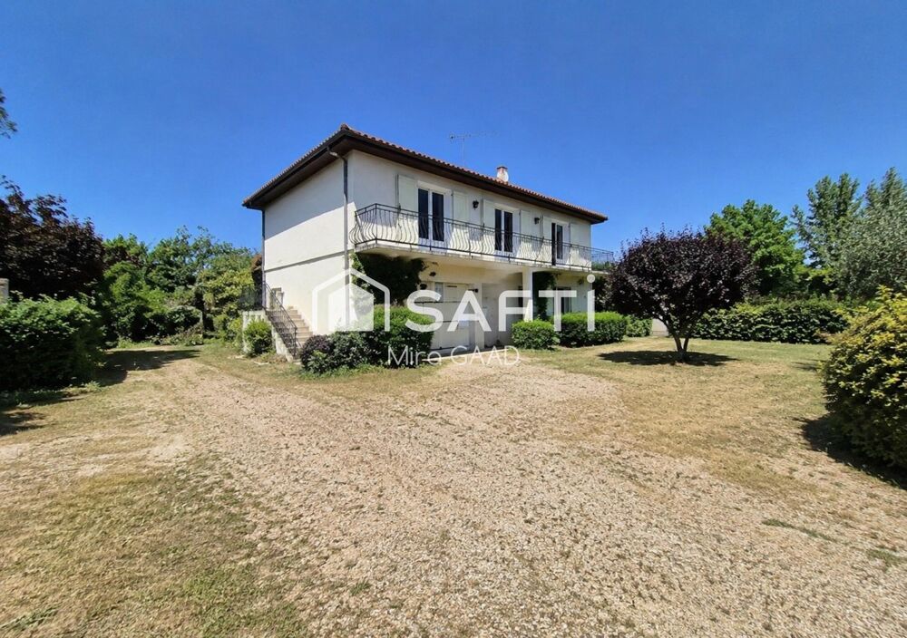 Vente Maison Grande maison familiale T4 + T2 avec 8000 m2 terrain et piscine Saint-sulpice-la-pointe