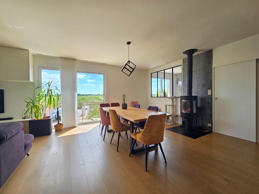 MAISON 140 m²  4 CHAMBRES  CAMPAGNE BRETEIL - GARE MONTFORT SUR MEU