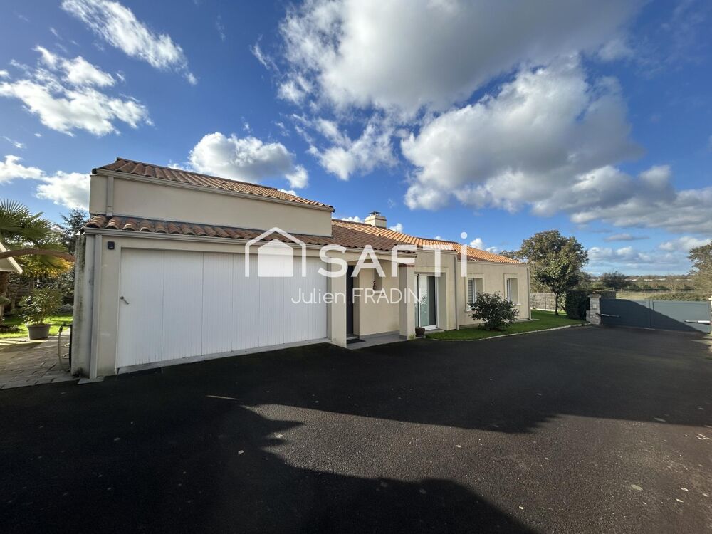 * NOUVEAUTÉ SAFTI Immobilier* - Maison de 5 chambres en parfait état ! avec une Magnifique parcelle de 1 715 m².