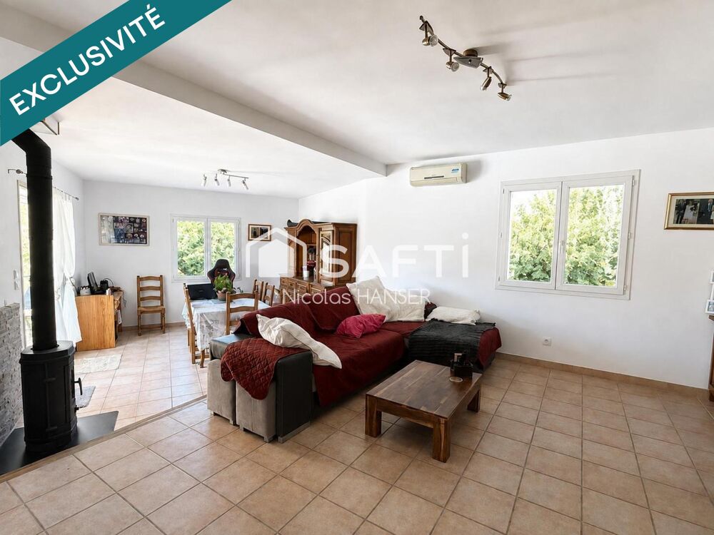 Vente Maison Maison familiale avec 4 chambres, piscine et hangar Rousson
