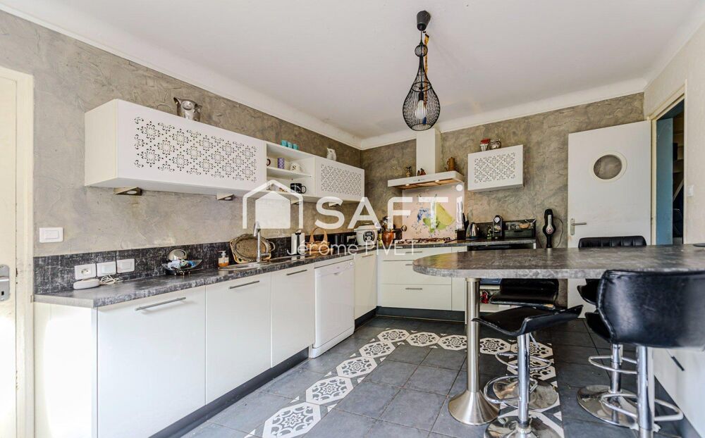 Vente Maison Maison 4 chambres proche commerces, gare et écoles Dreffeac