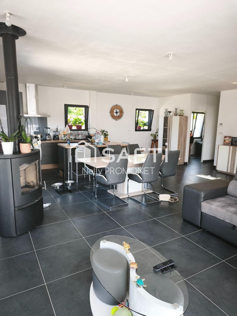 Vente Maison Villa contemporaine de 2020 située à PLOUGONVER Plougonver