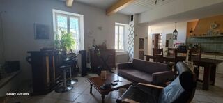 Vente Maison Maison de village avec jardin et piscine Varennes