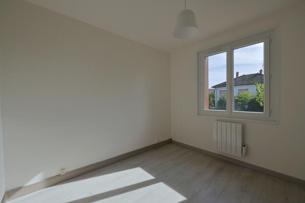 Vente Appartement Appartement 90 m² habitables - Saint Trivier de Courtes Saint-trivier-de-courtes
