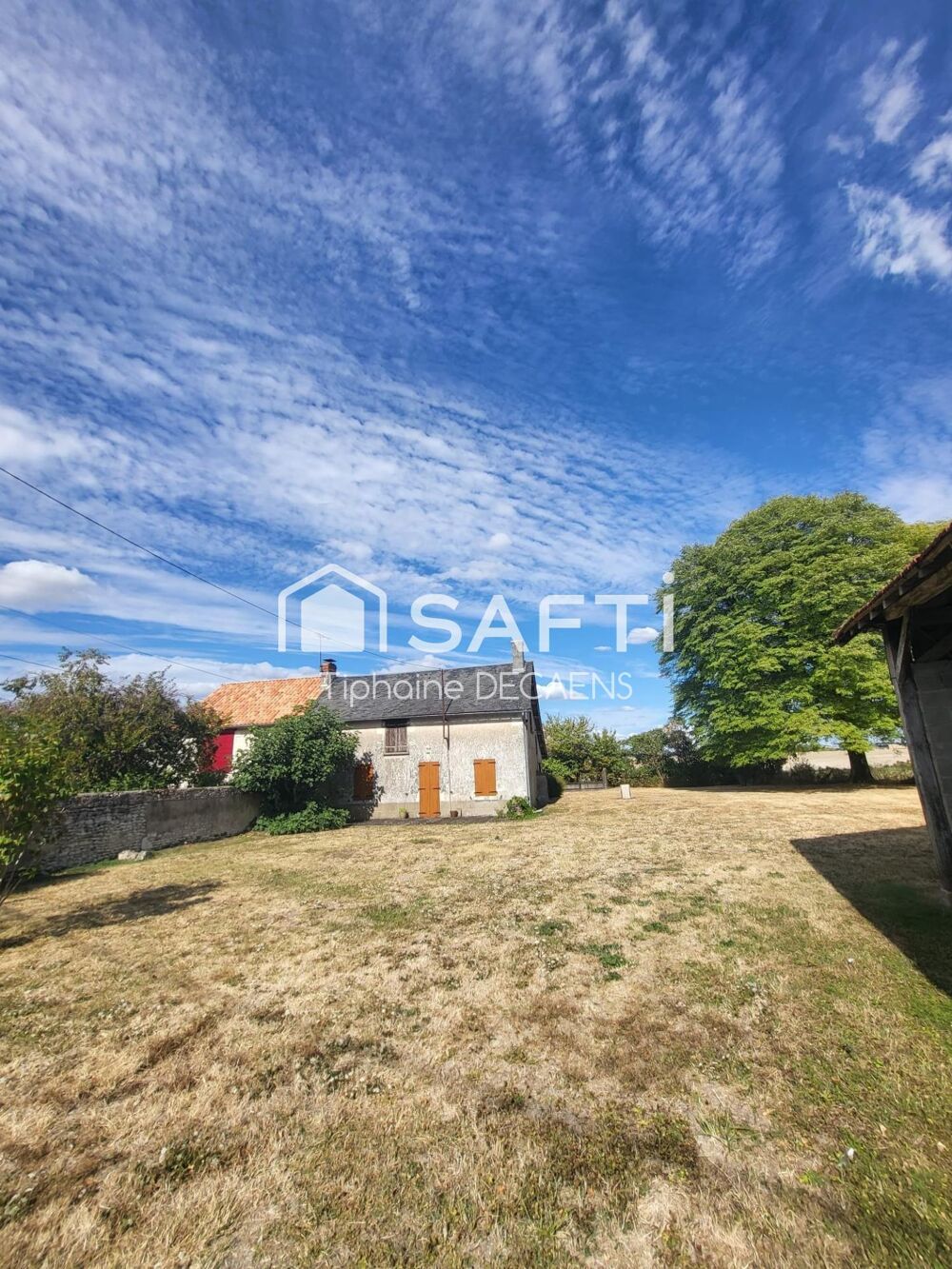 Vente Maison maison ancienne avec grand jardin et porche de 126m2 Marigny-marmande