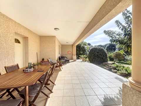   Belle Maison sur terrain plat Maison - 4 pi�ce(s) - 120 m�