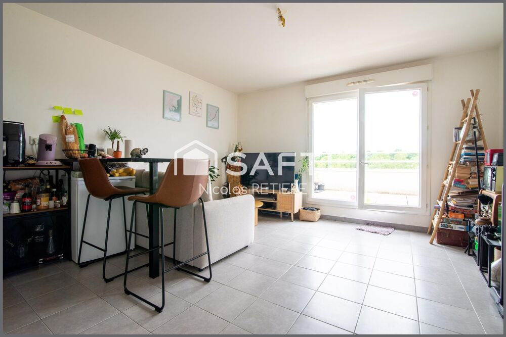 Saint Herblain - 2 pièces au dernier étage avec une terrasse et un parking