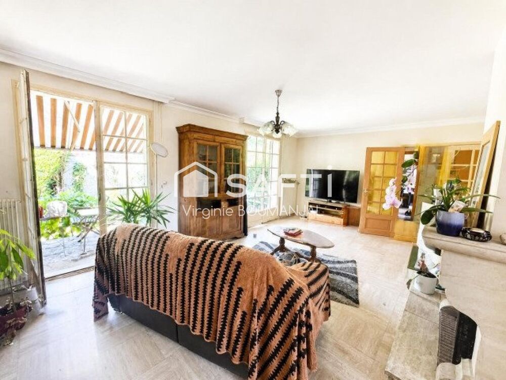 Vente Maison Maison 6 chambres, sous sol complet et jardin clos. Fouilloy