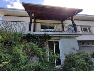  Immeuble  vendre 351 m