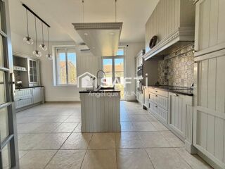  Maison à vendre 6 pièces 196 m²