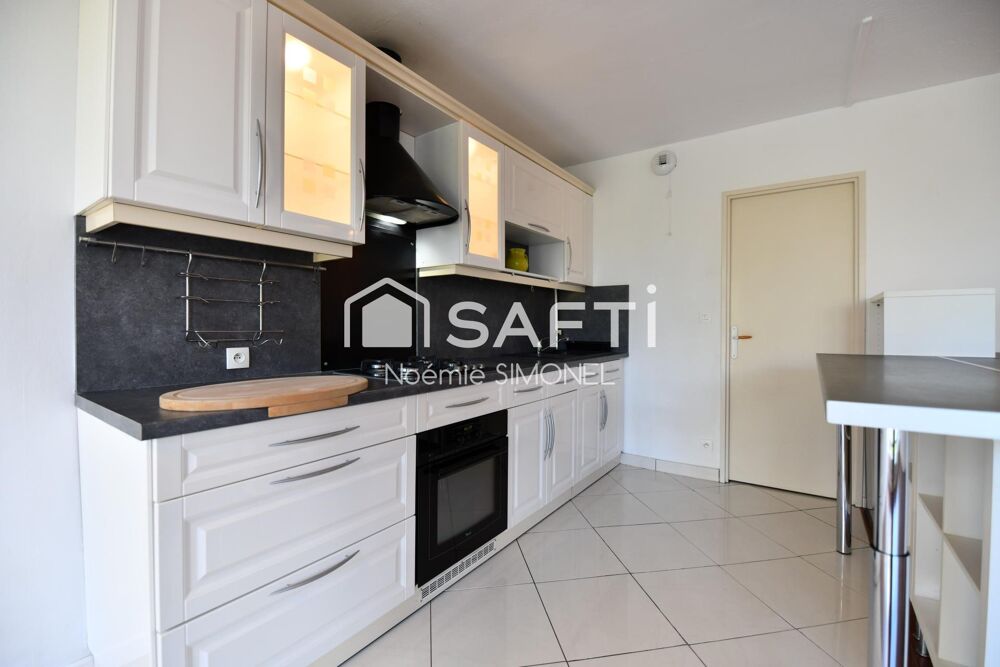 Vente Appartement Appartement de trois pièces! Ravalement réalisé récemment ! Chilly-mazarin