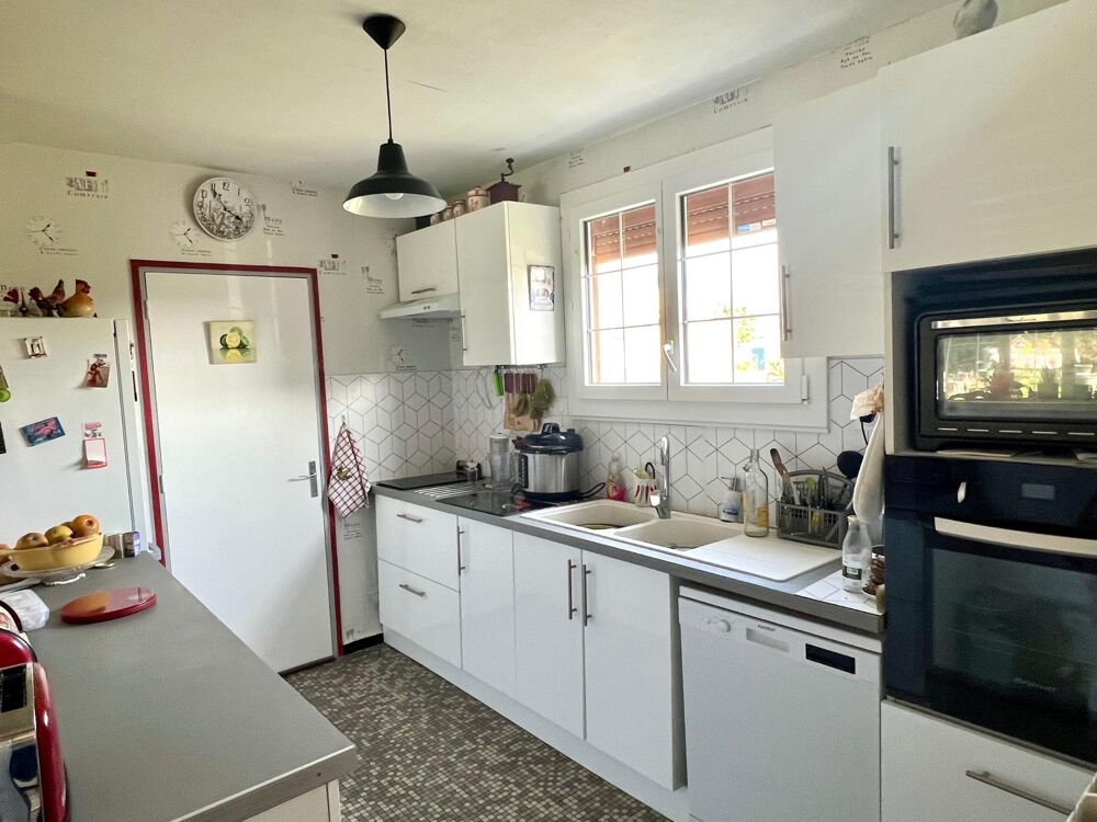 Vente Maison Maison individuelle - 4 chambres - garage - jardin Saint-jean-d'angely