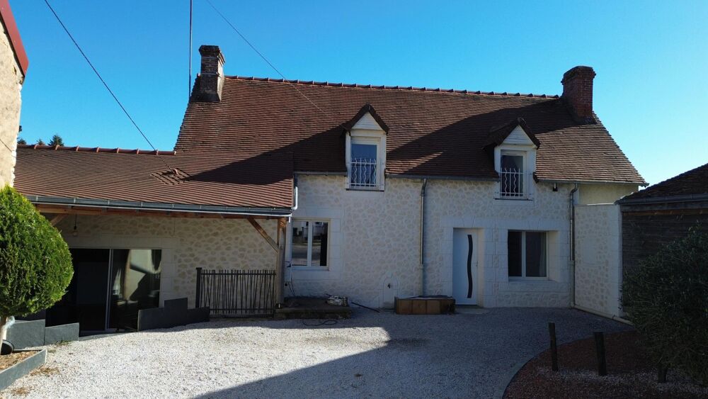 ARDENTES  MAISON RÉNOVÉE 140 M² AVEC PISCINE, JACUZZI ET DÉPENDANCE