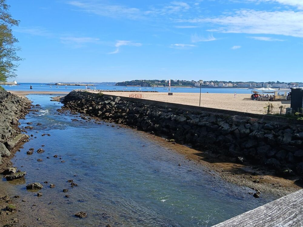 T4 traversant, emplacement premium Plage de socoa