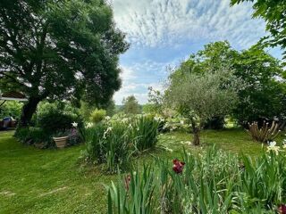  Maison à vendre 12 pièces 325 m²