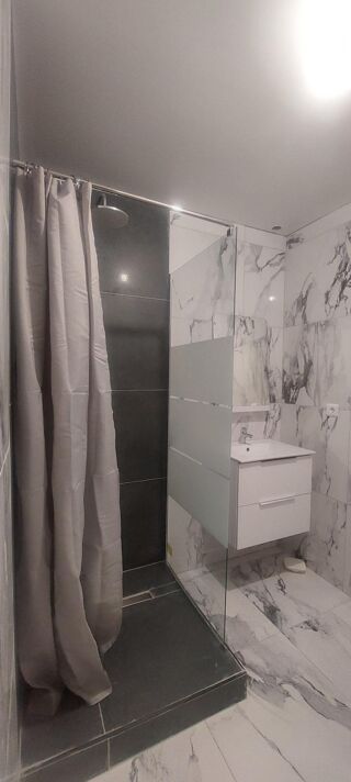  Immeuble � vendre 102 m�