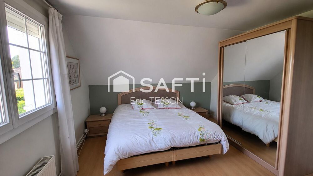Vente Maison Mont-Chalâts - Grand pavillon de 5 pièces avec jardin arboré Chelles