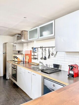  Appartement  vendre 4 pices 101 m