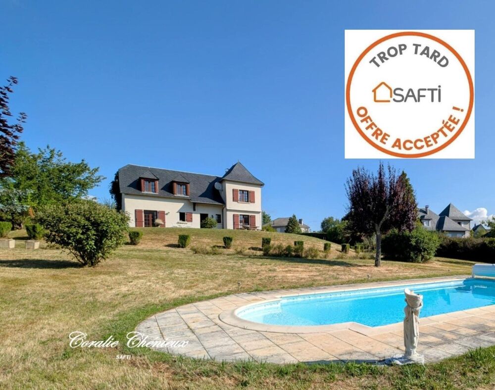 Vente Maison Belle maison avec piscine au cœur d'un village historique Saignes