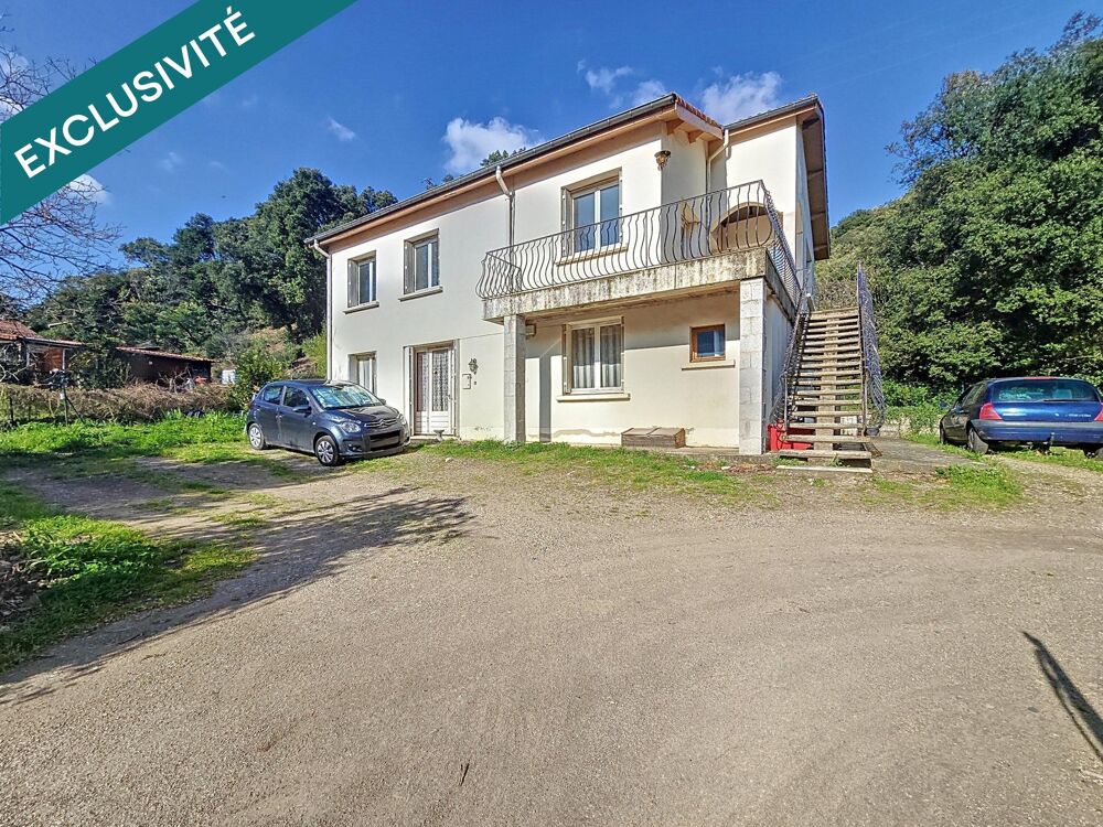 Un investissement locatif aux portes de Lamalou-les-Bains, avec trois logements et un fort potentiel de valorisation.