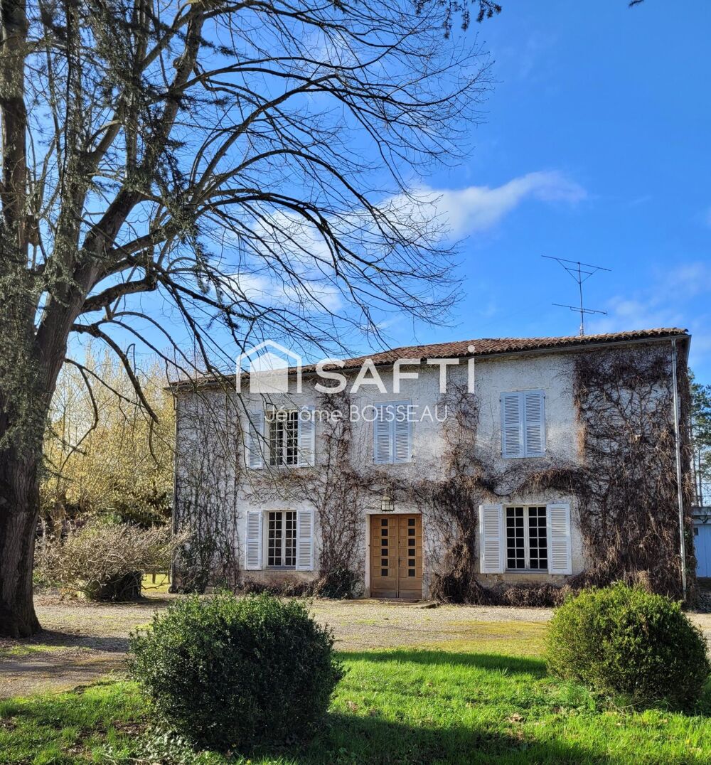 Maison d'exception aux vastes pièces dans un écrin de verdure