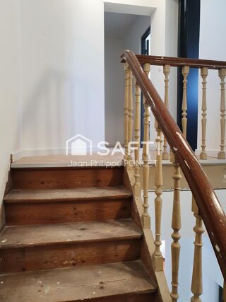  Immeuble � vendre 157 m�