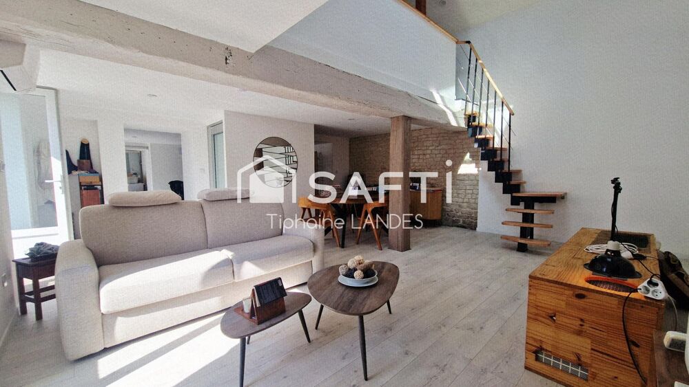 Maison rénovée avec le charme de la pierre