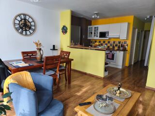  Immeuble à vendre 200 m²