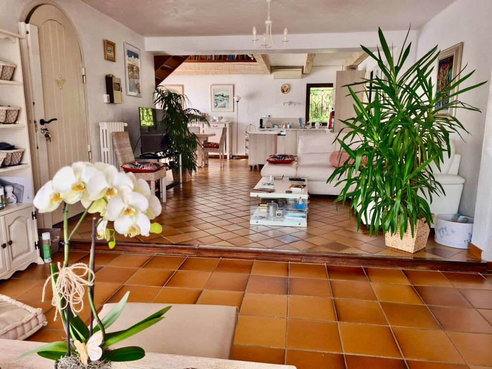  vendre  Maison Gattires (06510)