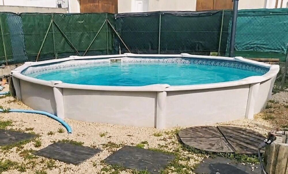 BOÉ - MAISON EN PIERRE DE 150 M2  4 CHAMBRES  PISCINE  BEAUX VOLUMES