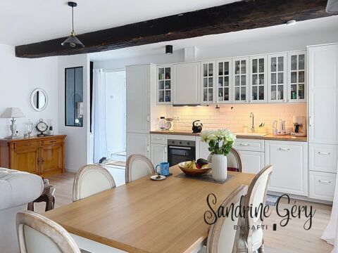   Proche La Guerche de Bretagne/Rennes Maison enti�rement r�nov�e avec terrain. Maison - 5 pi�ce(s) - 140 m�