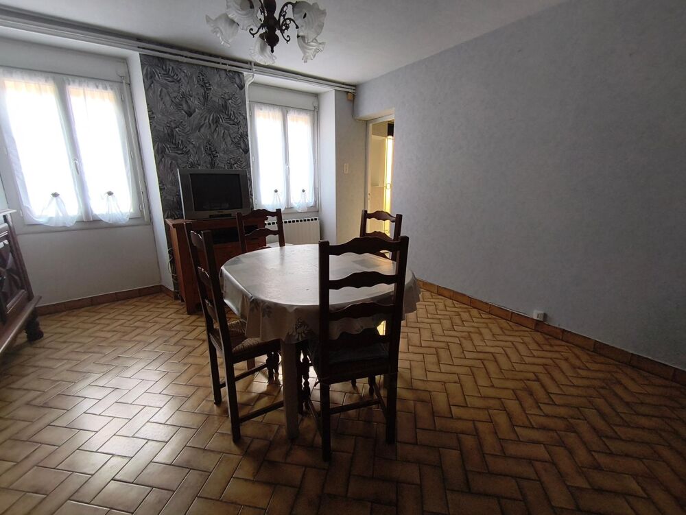 Maison mitoyenne de 108 m²  Idéale pour grande famille ou projet locatif