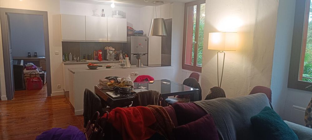 Vente Maison Maison traditionnelle sur 3 niveaux de 270m2 Espelette