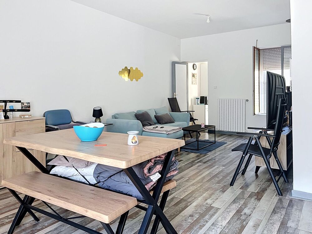 Vente Maison SAINT-QUENTINOISE AVEC 2 CHAMBRES et UNE COUR Saint-quentin